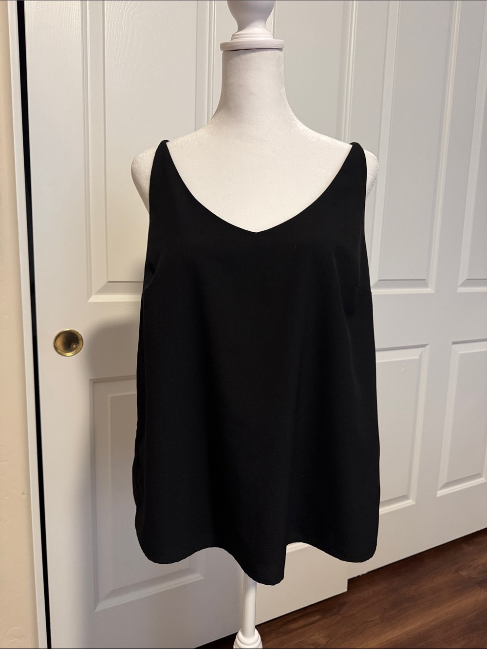 Banana Republic Black Spaghetti Strap V-Neck Camisole